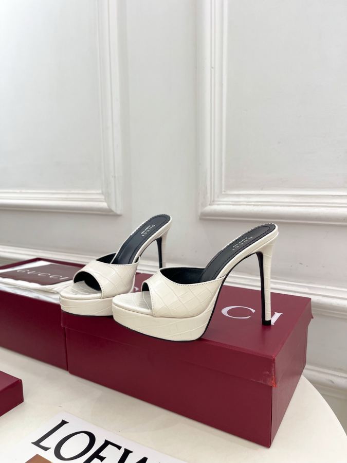 Gucci women's shoes Gucci | Gucci 26𝐬𝐬 — 1:1 Replica — photo 3