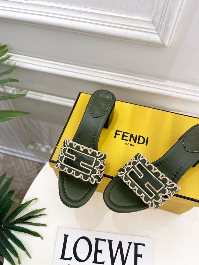 Fendi women's shoes 𝐅𝐄𝐍𝐃𝐈 | Fendi 26𝐬𝐬 — 1:1 Replica For Sale — photo 7