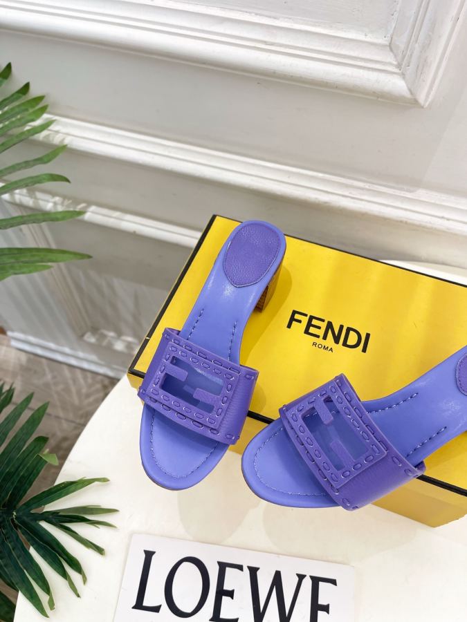 Fendi women's shoes 𝐅𝐄𝐍𝐃𝐈 | Fendi 26𝐬𝐬 — 1:1 Replica For Sale — photo 6