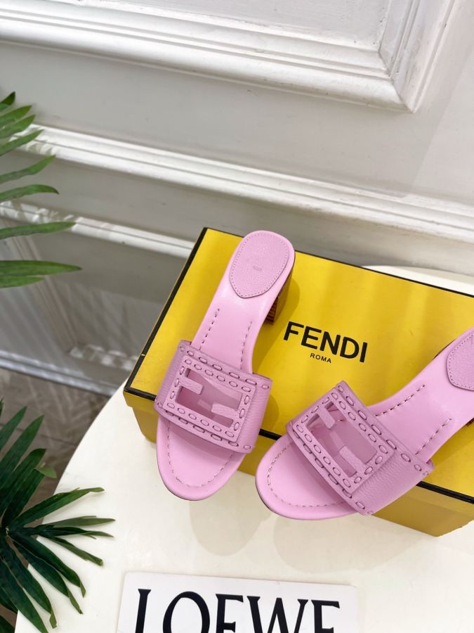 Fendi women's shoes 𝐅𝐄𝐍𝐃𝐈 | Fendi 26𝐬𝐬 — 1:1 Replica For Sale — photo 6