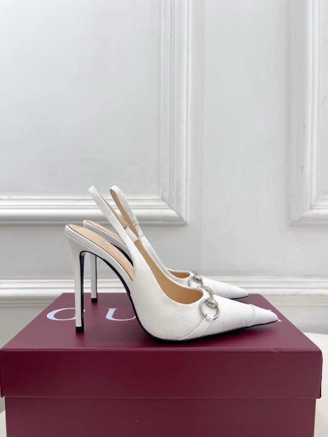 Gucci women's shoes Gucci | Gucci 26𝐬𝐬 — AAA Quality Replica — photo 2