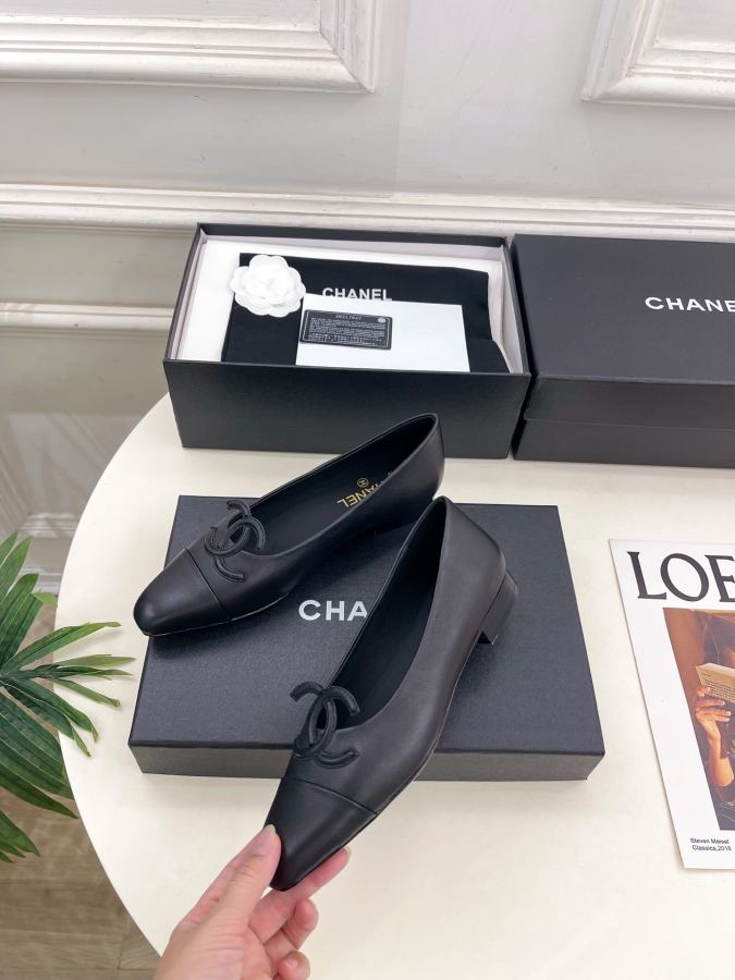 CHANEL women's shoes 𝐂𝐇𝐀𝐍𝐄𝐋 | Xiaoxiang 26𝐬𝐬 — AAA Quality Replica — photo 3