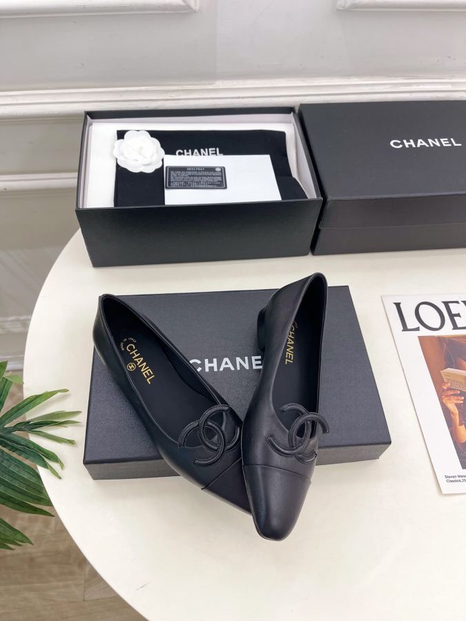 CHANEL women's shoes 𝐂𝐇𝐀𝐍𝐄𝐋 | Xiaoxiang 26𝐬𝐬 — AAA Quality Replica — photo 4