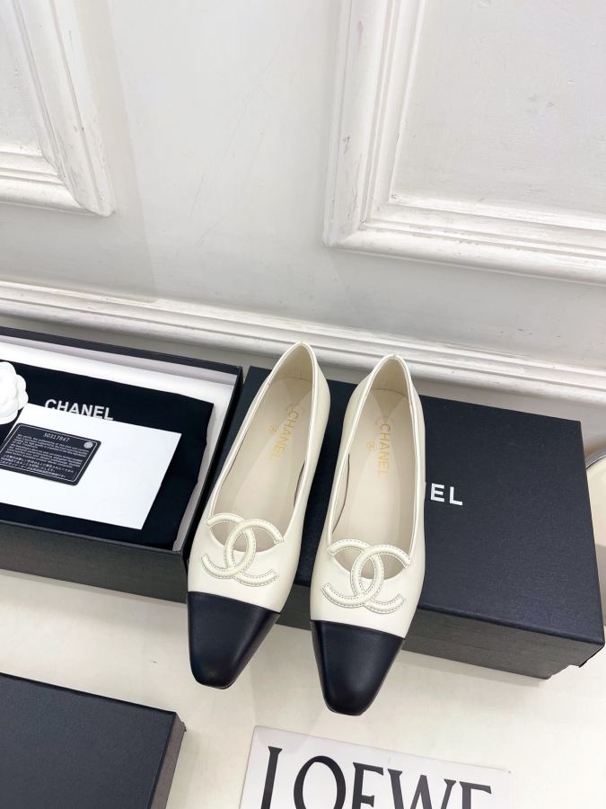 CHANEL women's shoes 𝐂𝐇𝐀𝐍𝐄𝐋 | Xiaoxiang 26𝐬𝐬 — 1:1 Replica For Sale — photo 5