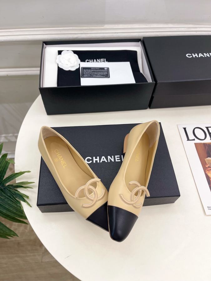 CHANEL women's shoes 𝐂𝐇𝐀𝐍𝐄𝐋 | Xiaoxiang 26𝐬𝐬 — Premium Replica — photo 4