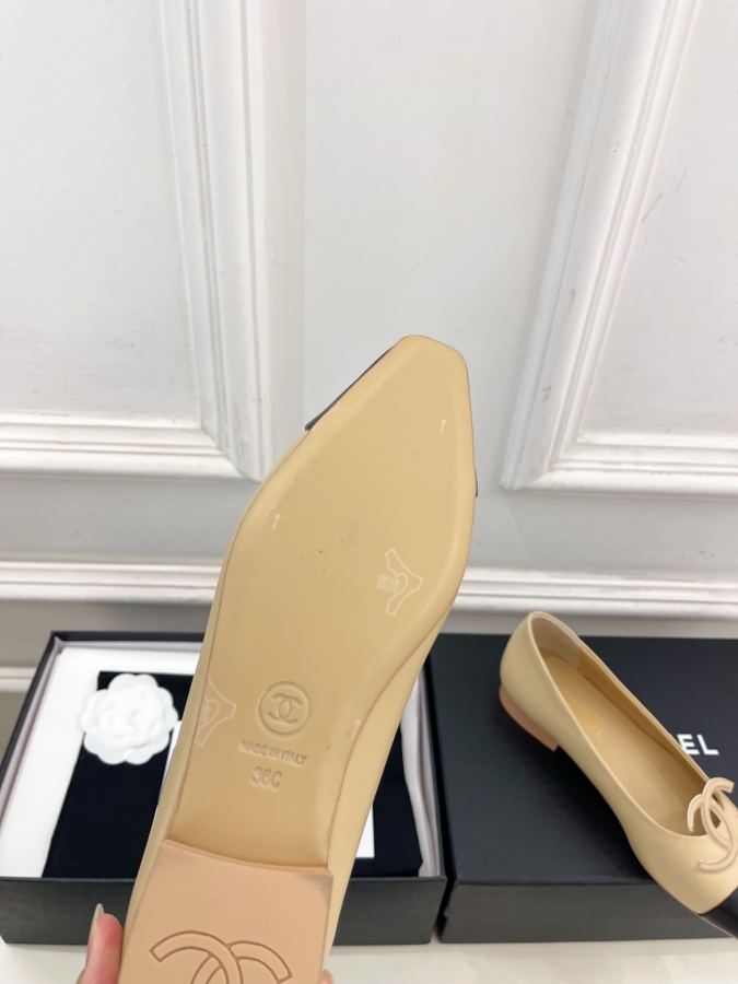 CHANEL women's shoes 𝐂𝐇𝐀𝐍𝐄𝐋 | Xiaoxiang 26𝐬𝐬 — Premium Replica — photo 9