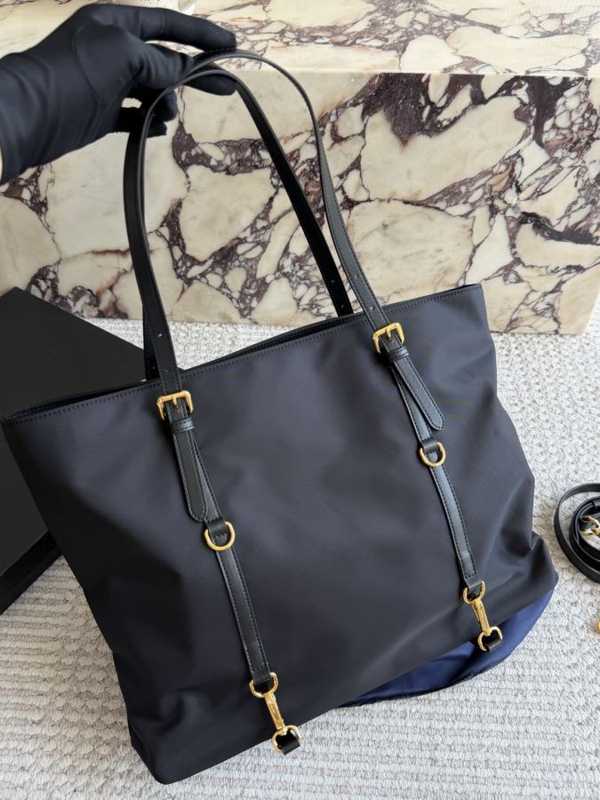PRADA tas Prada zwart goud nylon draagtas — photo 5
