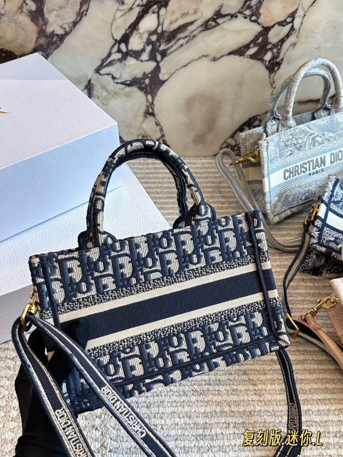 Borsa Dior mini 24 'X Jue — photo 4