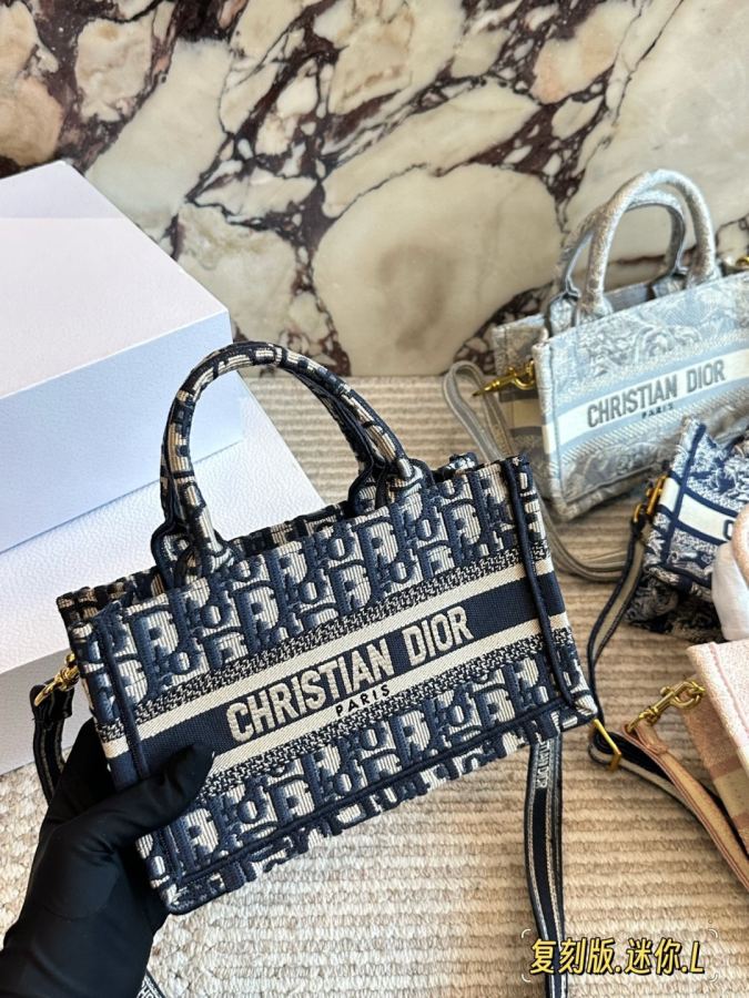 Borsa Dior mini 24 'X Jue — photo 7