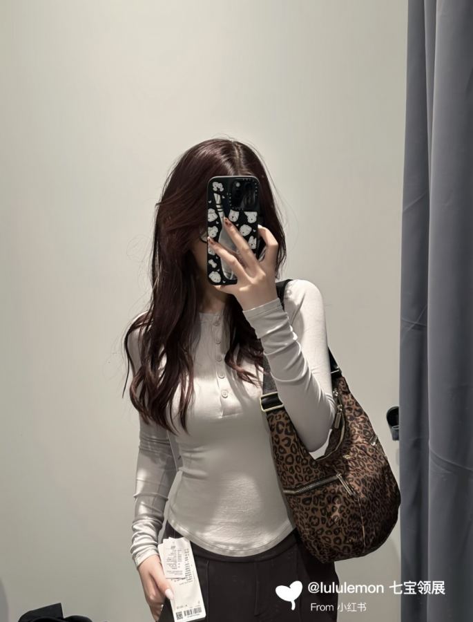Lulu Long sleeve The new color dove gray is so pretty! — 1:1 Replica For Sale — photo 2