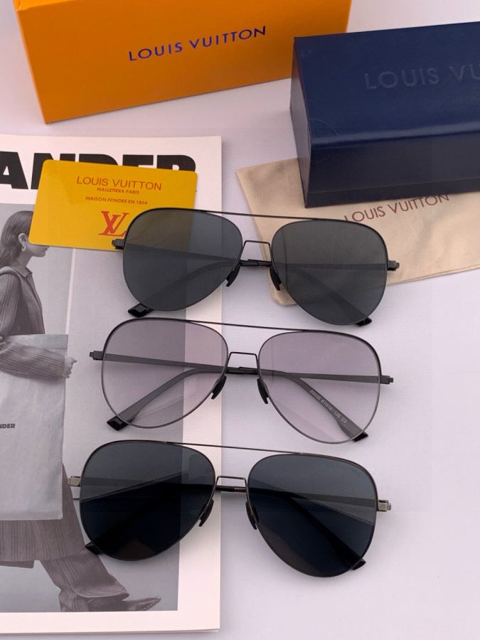 LV glasses LV men's colorful aviator polarized sunglasses Material: HD nylon thickened card slot — 1:1 Replica For Sale — photo 9