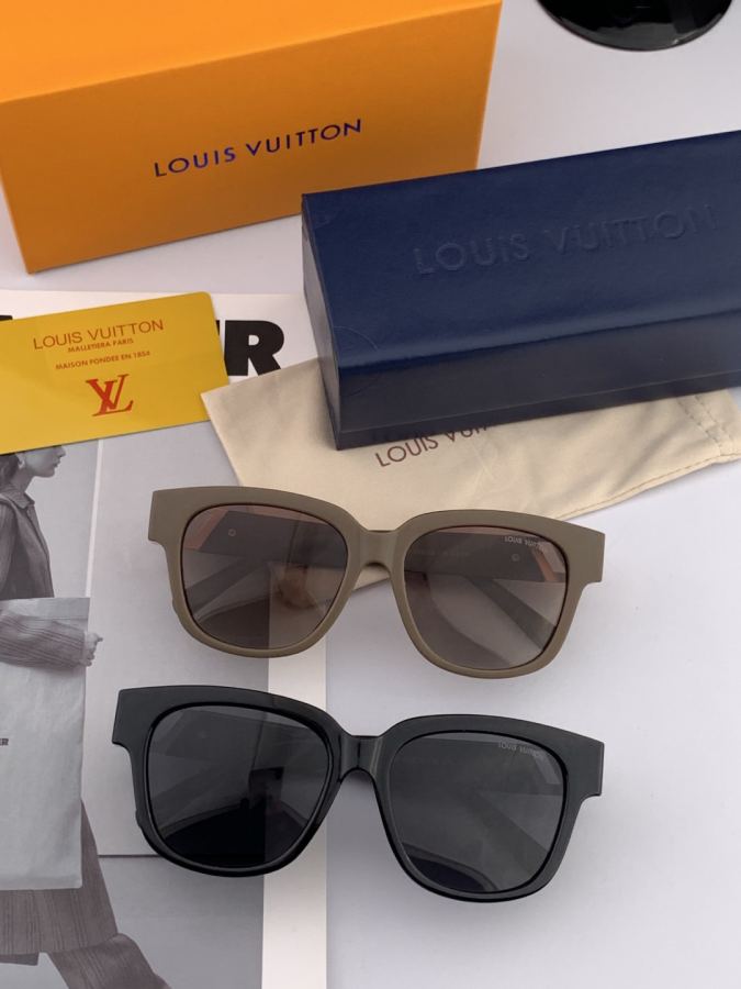 LV glasses LV large-frame sunglasses have a classic square frame design, regardless of your face — Premium Replica — photo 9