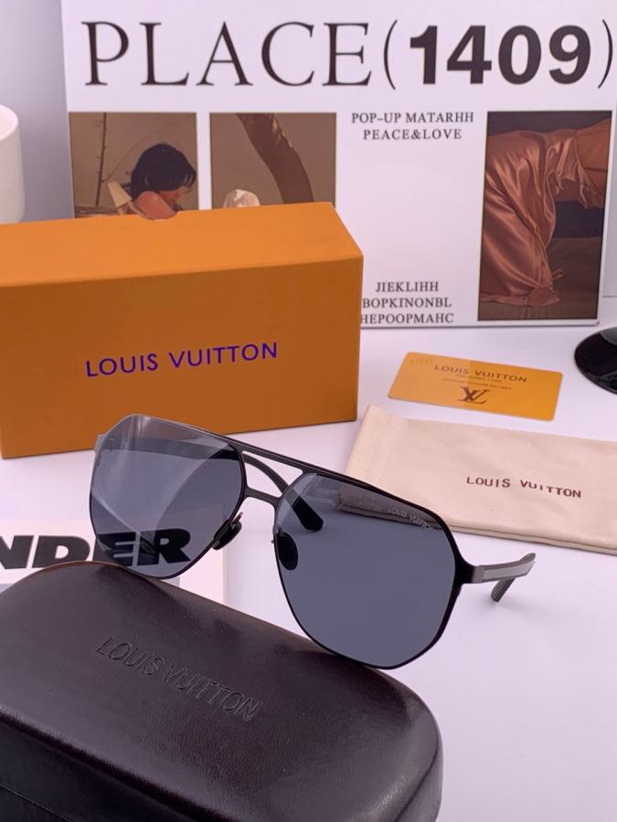 LV glasses LV men's colorful aviator polarized sunglasses Material: HD nylon thickened card slot — 1:1 Replica — photo 7