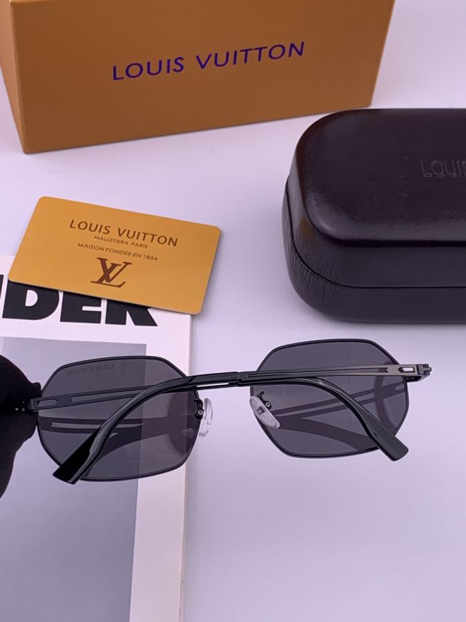 LV glasses Sunglasses for men and women, Polaroid polarized lenses, Toad mirrors, driving and fishing, — 1:1 Replica — photo 8