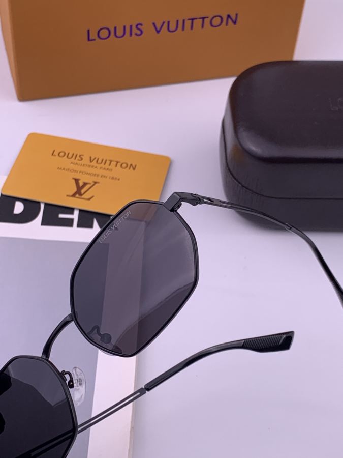 LV glasses Sunglasses for men and women, Polaroid polarized lenses, Toad mirrors, driving and fishing, — 1:1 Replica — photo 5