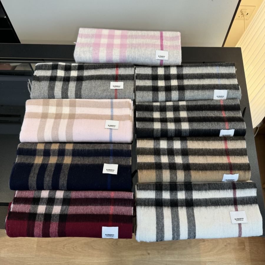 burberry scarf ¥Burberry 2 Riccardo Tisci New 45*210cm B +. — AAA Quality Replica — photo 9