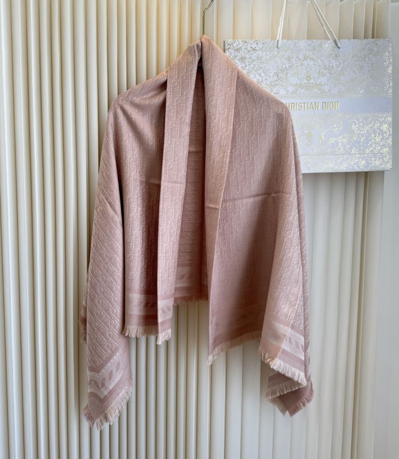 dior glasses Dior classic square scarf, rouge pink, soft and light texture, elegant jacquard, versatile — Premium Replica — photo 2