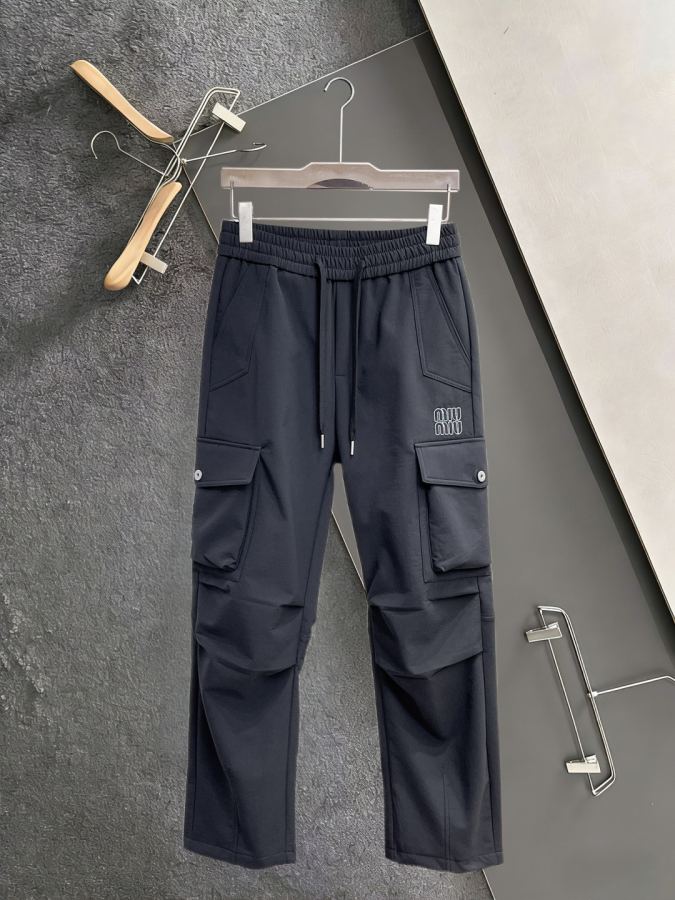 MIUMIU hommes Miu 2026 Nouveau LOGO M-3 XL