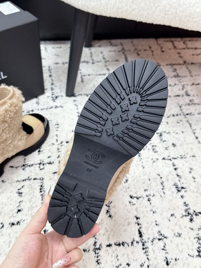 CHANEL women's shoes CHANEL 25/ COCO NEIGE 25 N — Premium Replica — photo 9