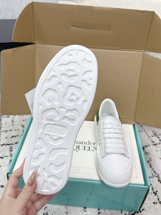 Versión de zapatos de mujer Alexander Mc Queen — photo 9