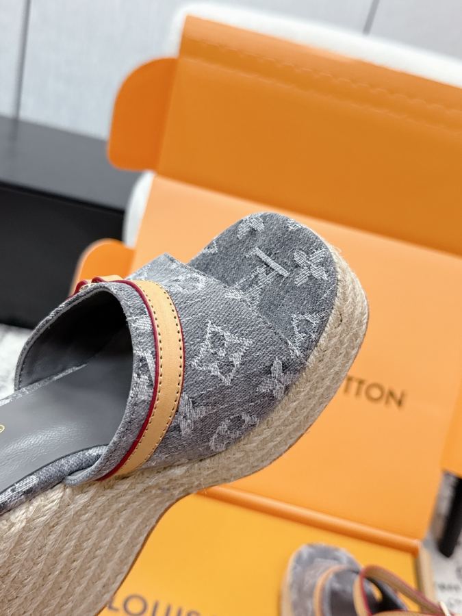 LV women's shoes LOUIS VUITTON Isola 26 — 1:1 Replica — photo 6