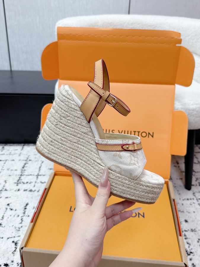 LV women's shoes LOUIS VUITTON Isola 26 — 1:1 Replica For Sale — photo 5