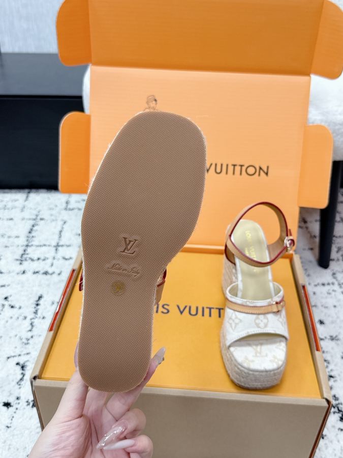 LV women's shoes LOUIS VUITTON Isola 26 — 1:1 Replica For Sale — photo 9