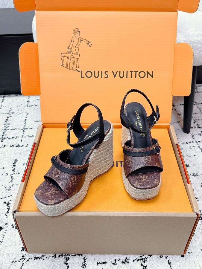 LV women's shoes LOUIS VUITTON Isola 26 — 1:1 Replica — photo 4