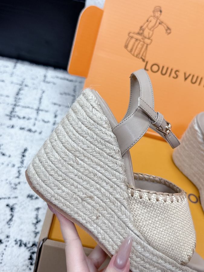 LV women's shoes LOUIS VUITTON Isola 26 — 1:1 Replica — photo 9