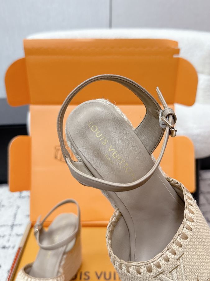 LV women's shoes LOUIS VUITTON Isola 26 — 1:1 Replica — photo 8