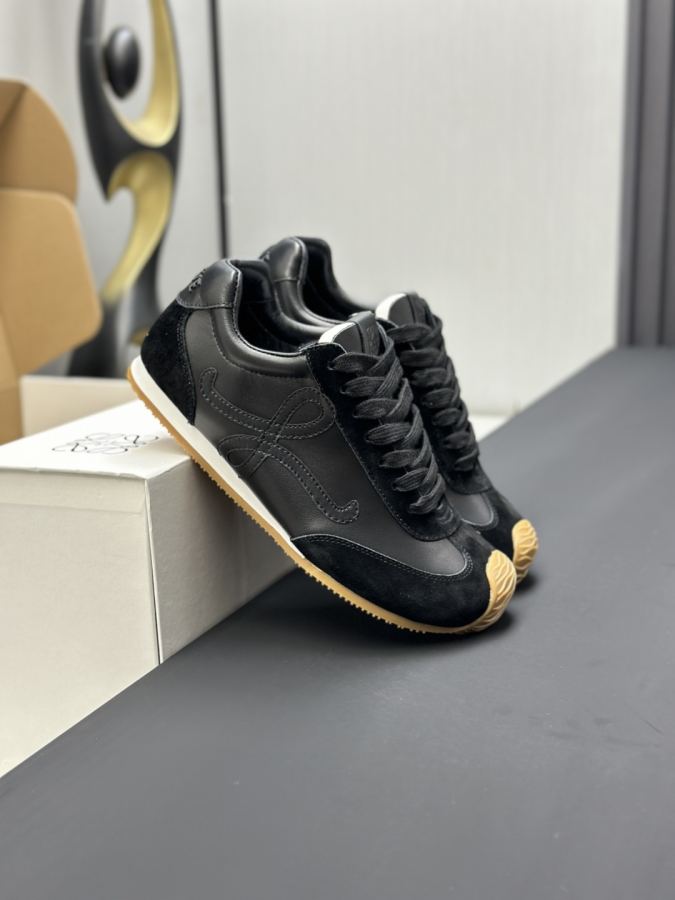 LOEWE women's shoes Direct sales by running volume — 1:1 Replica For Sale — photo 4