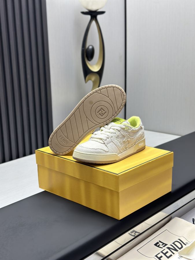 Fendi women's shoes Factory (top version) — Premium Replica — photo 7