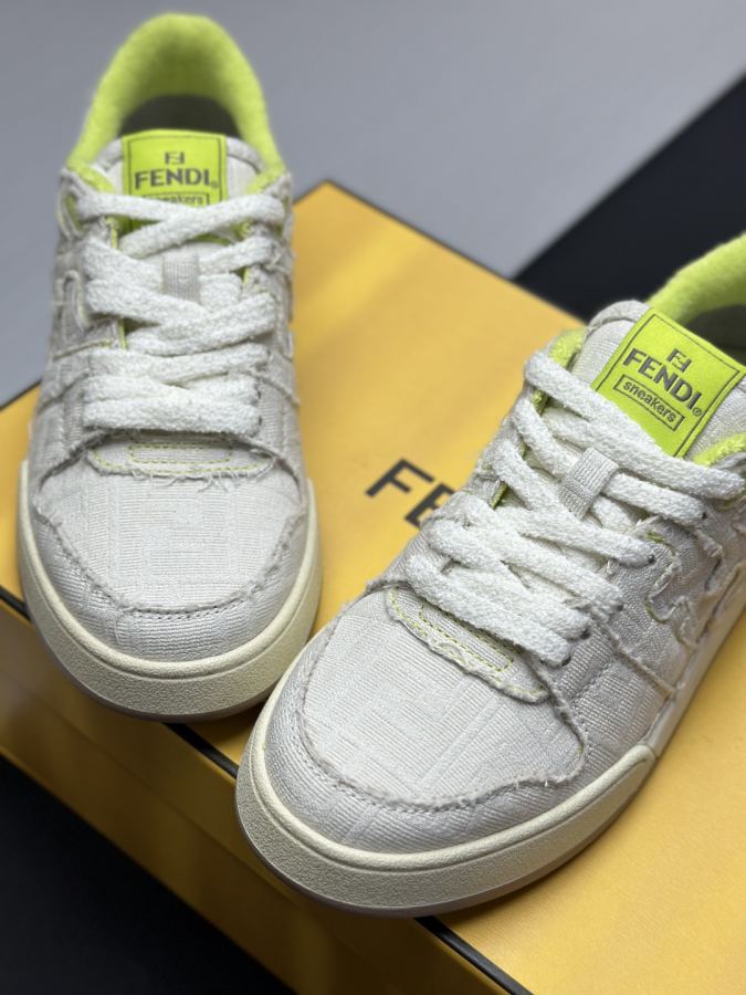 Fendi women's shoes Factory (top version) — Premium Replica — photo 6