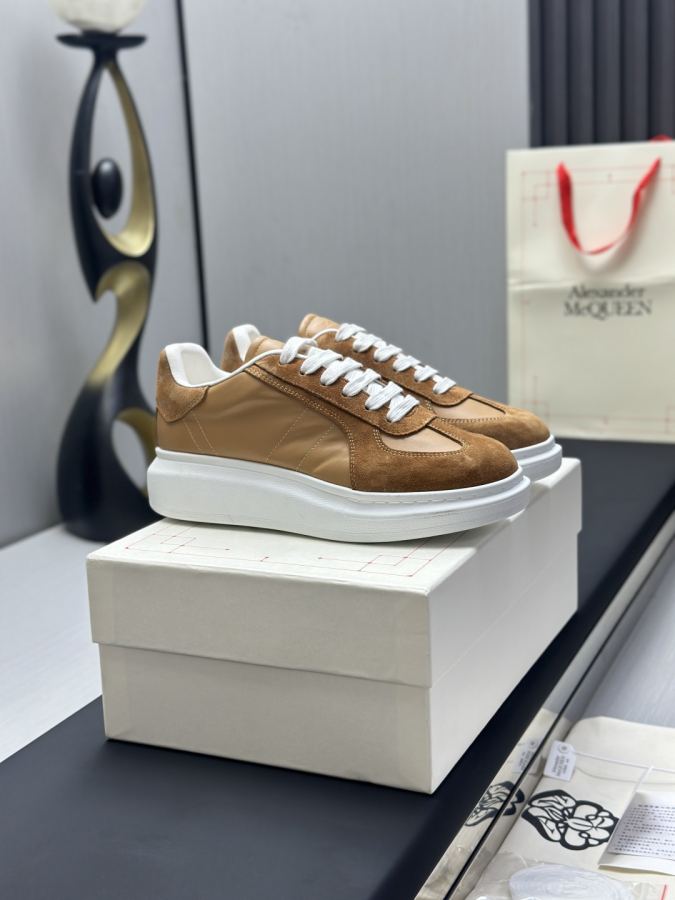 Alexander Mc Queen Women's Shoes Factory ¥ ( Top Version ). Newly upgraded classic Mc Queen white — Premium Replica — photo 2