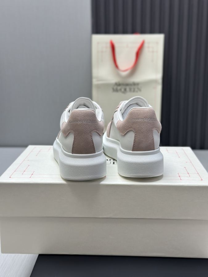 Alexander Mc Queen Women's Shoes Factory ¥ ( Top Version ). Newly upgraded classic Mc Queen white — AAA Quality Replica — photo 7