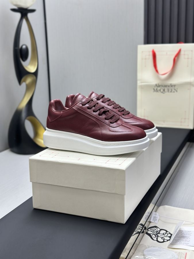 Alexander Mc Queen Women's Shoes Factory ¥ ( Top Version ). Newly upgraded classic Mc Queen white — 1:1 Replica — photo 2