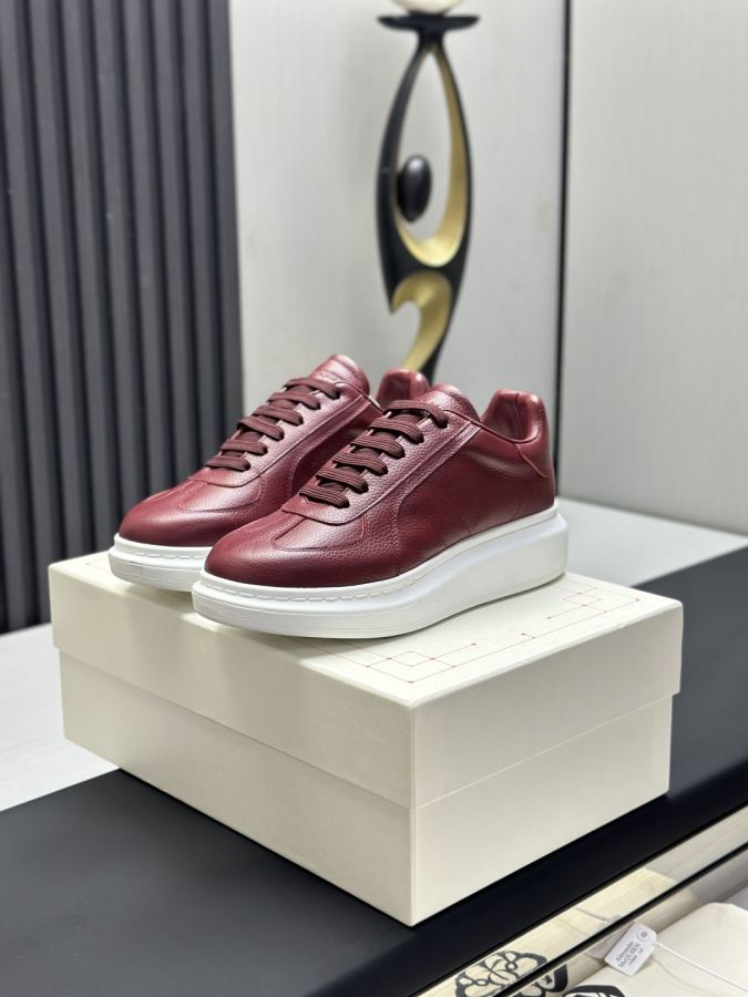 Alexander Mc Queen Women's Shoes Factory ¥ ( Top Version ). Newly upgraded classic Mc Queen white — 1:1 Replica