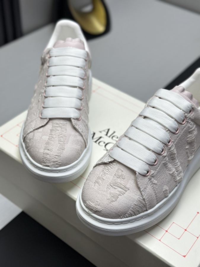 Alexander Mc Queen Women's Shoes Factory ¥ ( Top version produced in Dongguan ) Newly upgraded classic — 1:1 Replica For Sale — photo 5