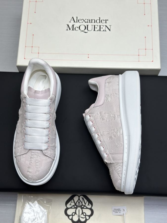 Alexander Mc Queen Women's Shoes Factory ¥ ( Top version produced in Dongguan ) Newly upgraded classic — 1:1 Replica For Sale — photo 8