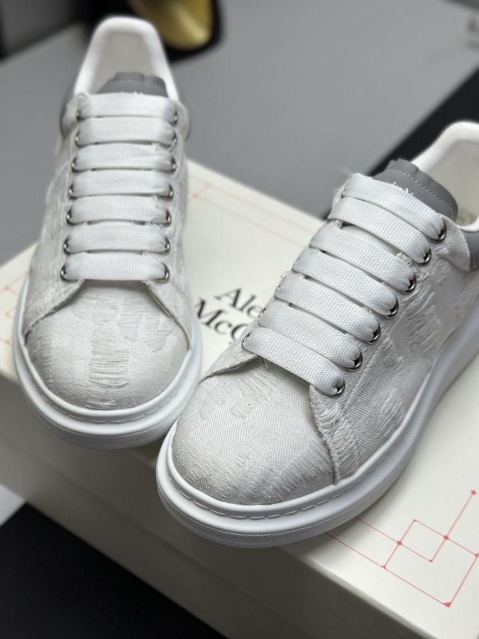 Alexander Mc Queen Women's Shoes Factory ¥ ( Top version produced in Dongguan ) Newly upgraded classic — AAA Quality Replica — photo 5