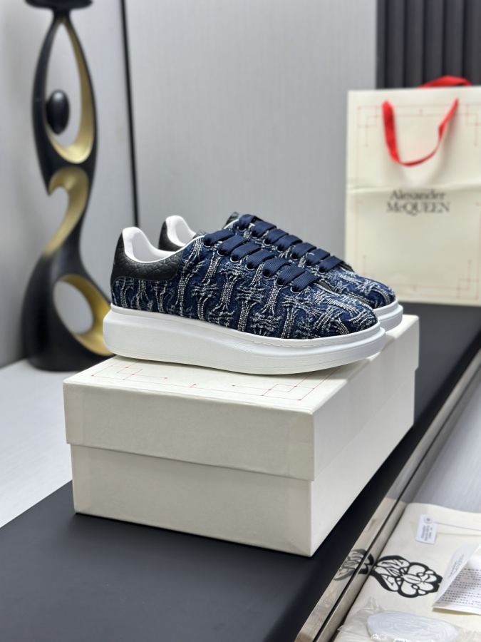 Alexander Mc Queen Women's Shoes Factory ¥ ( Top version produced in Dongguan ) Newly upgraded classic — Premium Replica — photo 2