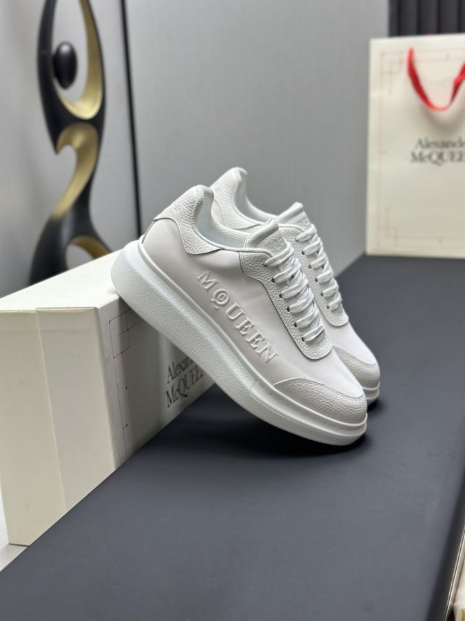 Alexander Mc Queen Women's Shoes Factory ¥ ( Top version produced in Dongguan ) Newly upgraded classic — 1:1 Replica For Sale — photo 4