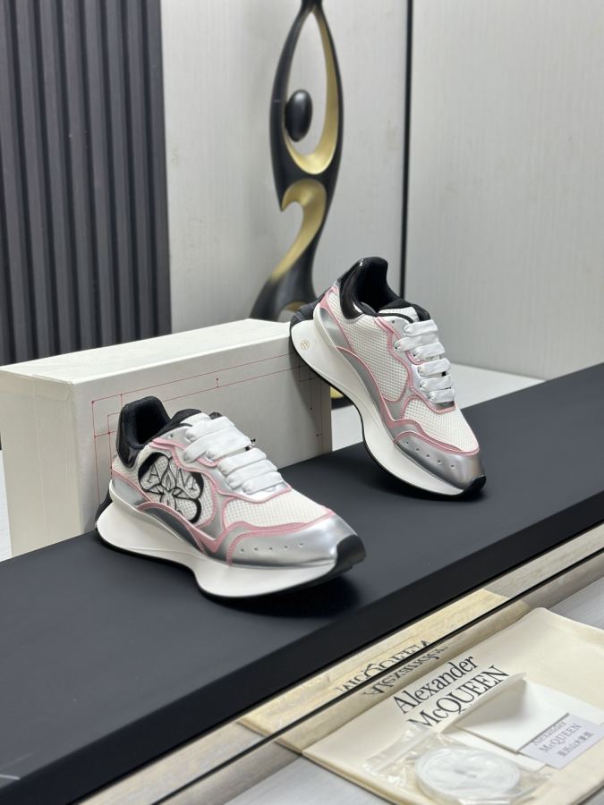 Alexander Mc Queen Women's Shoes Factory ( Top version produced in Dongguan ) Newly upgraded classic — 1:1 Replica — photo 3