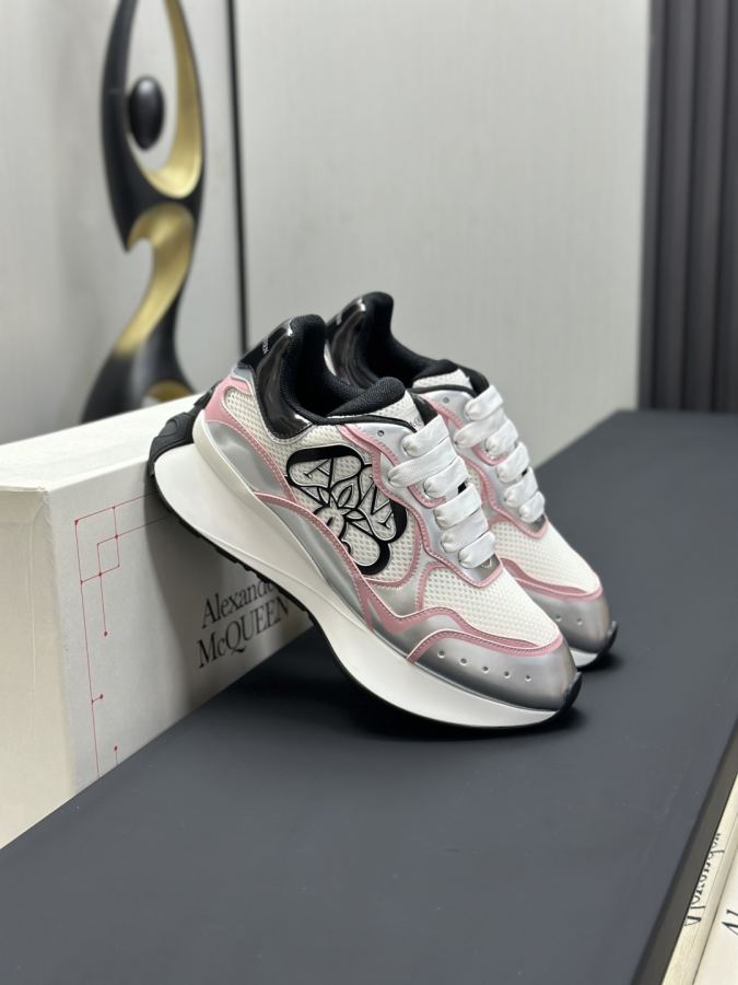 Alexander Mc Queen Women's Shoes Factory ( Top version produced in Dongguan ) Newly upgraded classic — 1:1 Replica — photo 4