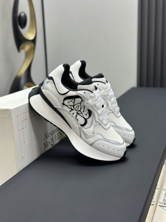 Alexander Mc Queen Women's Shoes Factory ( Top version produced in Dongguan ) Newly upgraded classic — 1:1 Replica For Sale — photo 4