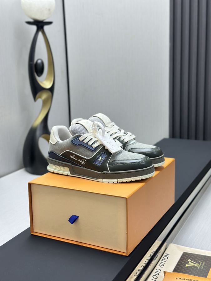 Chaussure Louis Vuitton LV-Louis Vuitton- Neuf — photo 2