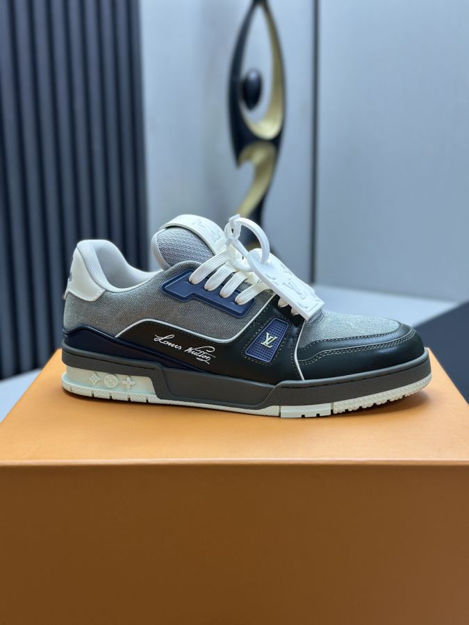 Chaussure Louis Vuitton LV-Louis Vuitton- Neuf — photo 9