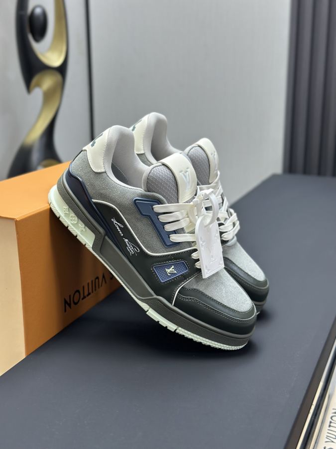 Chaussure Louis Vuitton LV-Louis Vuitton- Neuf — photo 4
