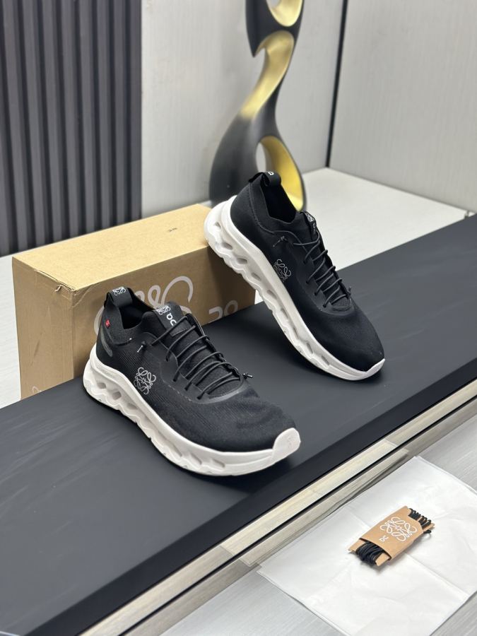LOEWE women's shoes Factory Loewe x On Cloudsolo Loewe 12 …… — 1:1 Replica — photo 3