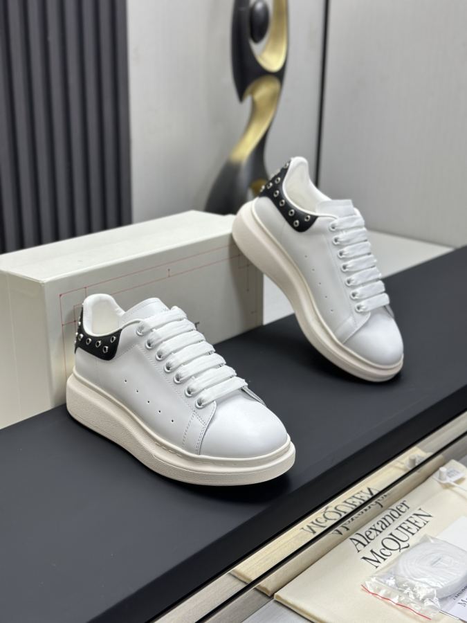 Alexander Mc Queen Damenschuhe ¥ Vollständig verbessert — photo 3
